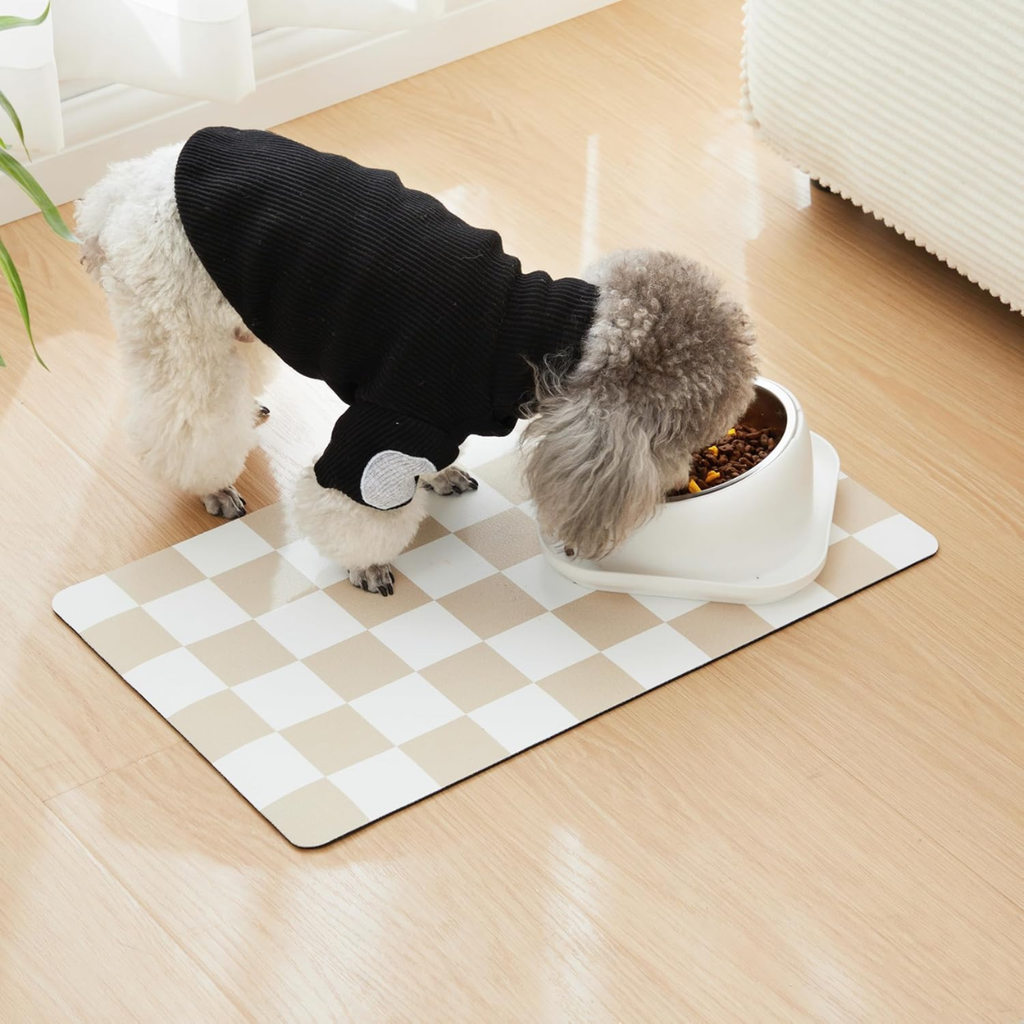 Feeding Mat for Dogs Who Drink Like It's a Sport - dog and cat product photo (view 5)