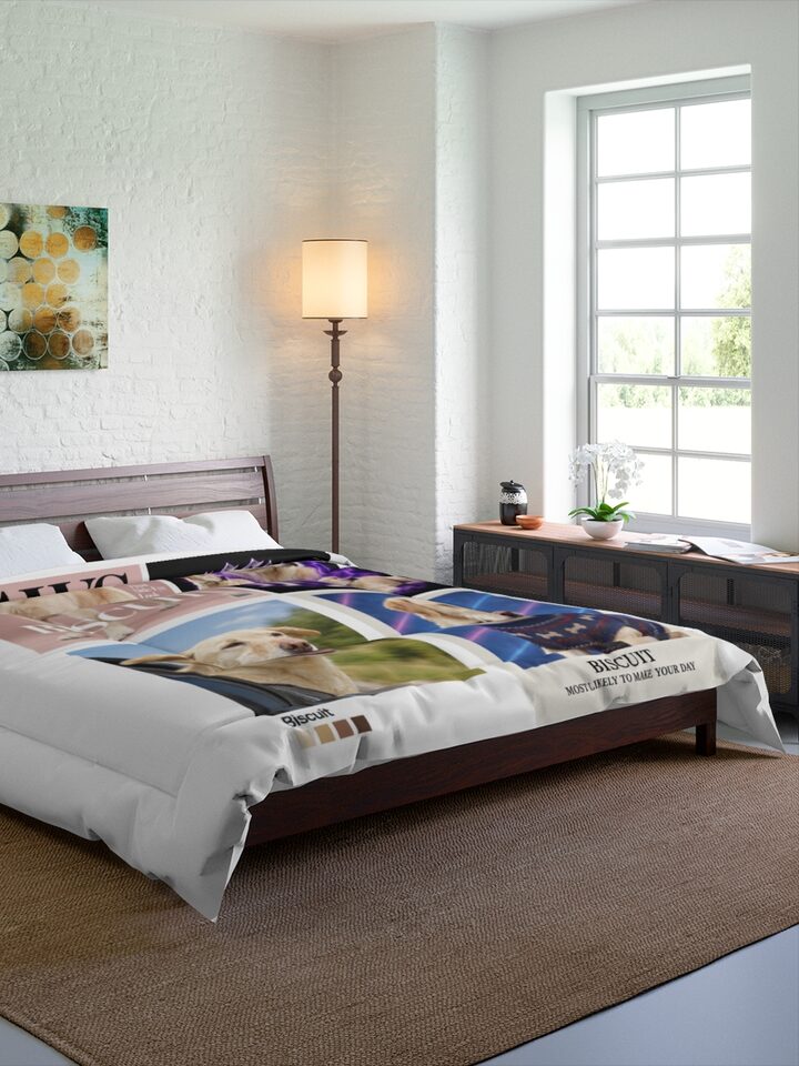 Example design with the pet name Biscuit: on your bed